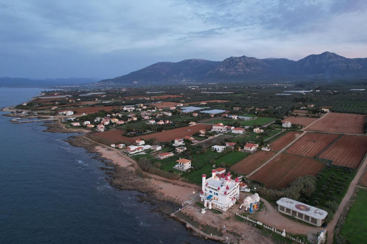 Agrilis Villa
